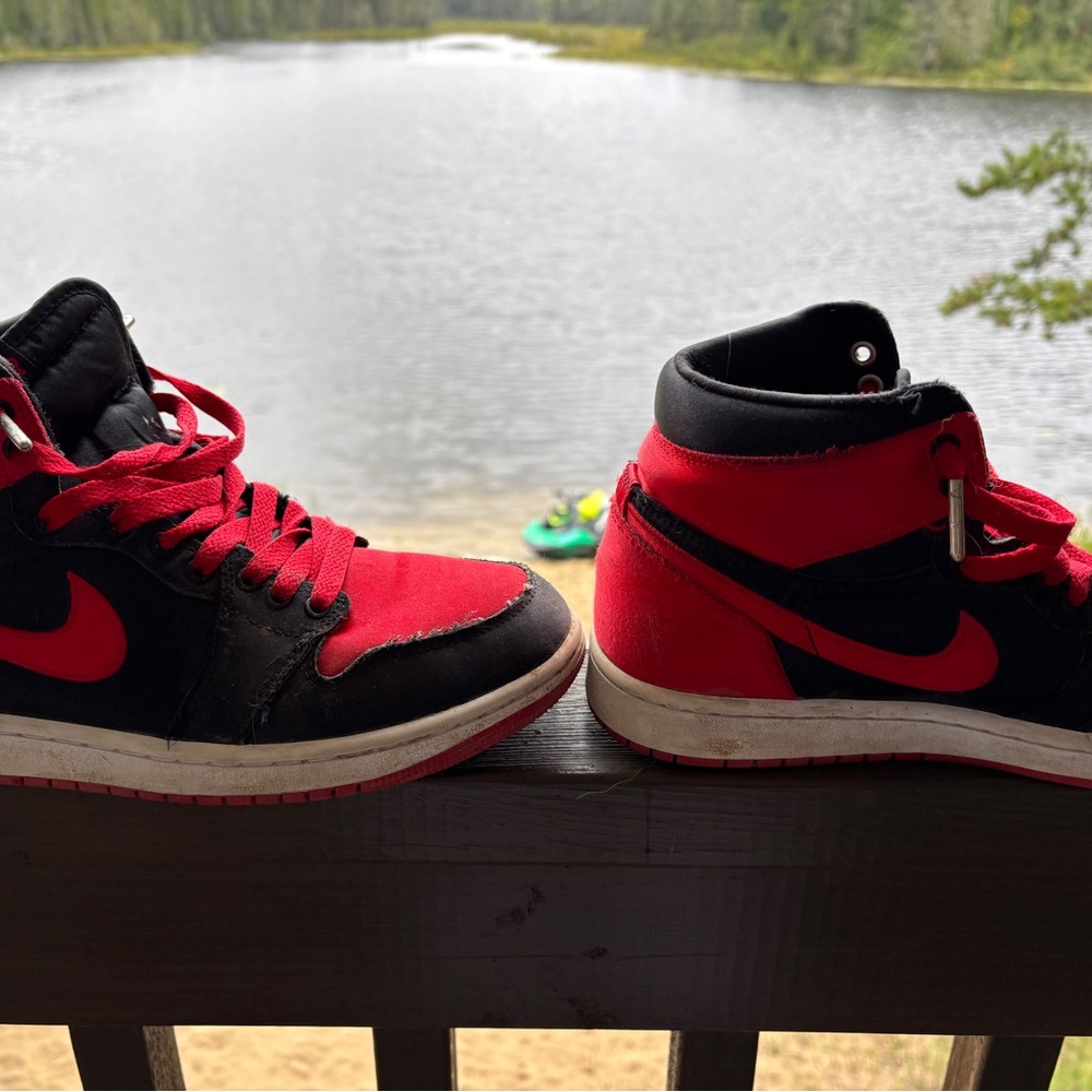 Jordan Athletic Shoes in Black and Red